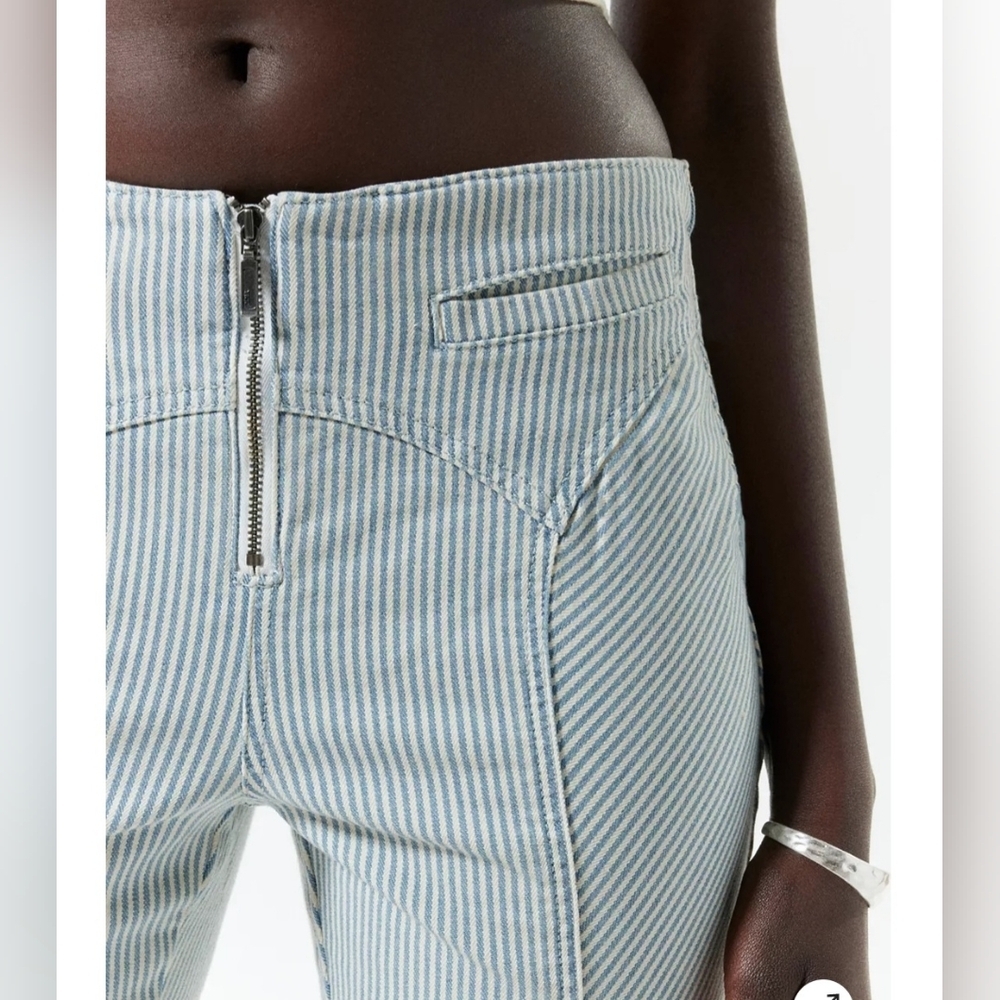 SOLD Urban Outfitters UO Silence + Noise Toni Moto Flare Pants size 6 brand new - Picture 4 of 4